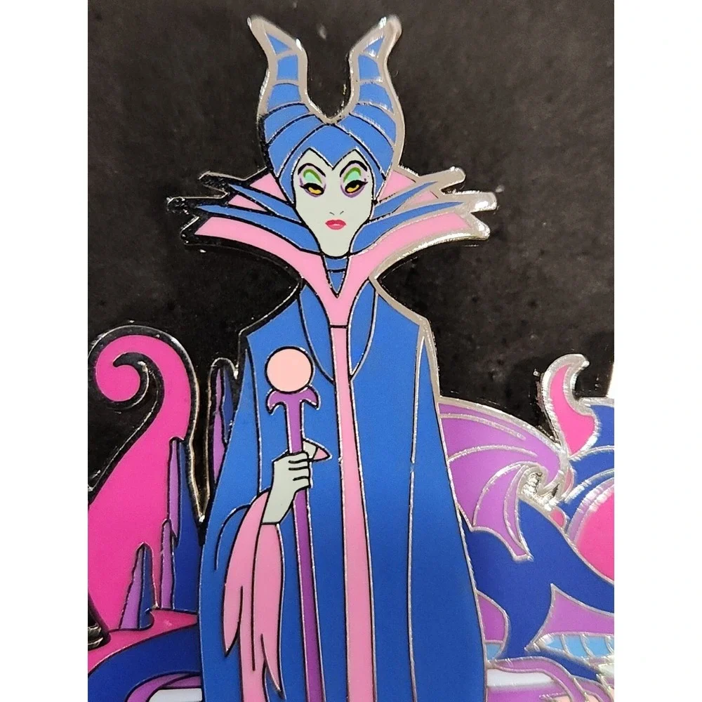Disney Pin Maleficent Fantasyland 30 years Disneyland Paris DLP LE 700 00041‎